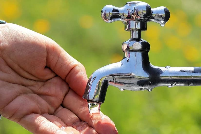 POZIV NA HITNO SMANJENJE POTROŠNJE VODE ZA LJUDSKU POTROŠNJU