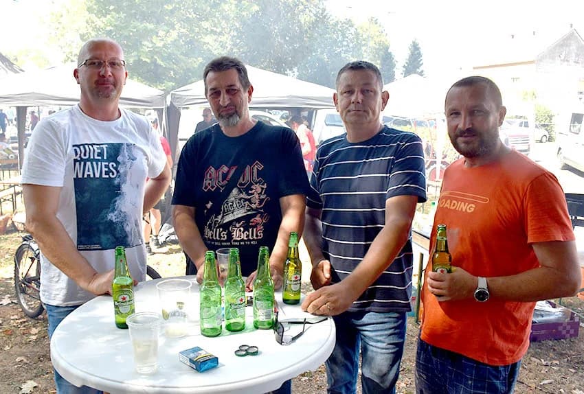 28. FIŠIJADA U POŽEGI: Čak 53 majstora iz četiri županije u parku kraj Orljave kuhala fiš paprikaš