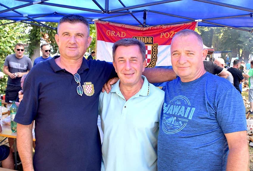 28. FIŠIJADA U POŽEGI: Čak 53 majstora iz četiri županije u parku kraj Orljave kuhala fiš paprikaš