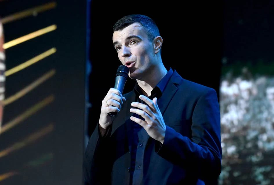 Uz brojne izvođače, tamburaške hitove i nezaboravne melodije nezaboravna večer u čast bogatom glazbenom stvaralaštvu Veljka Valentina Škorvage