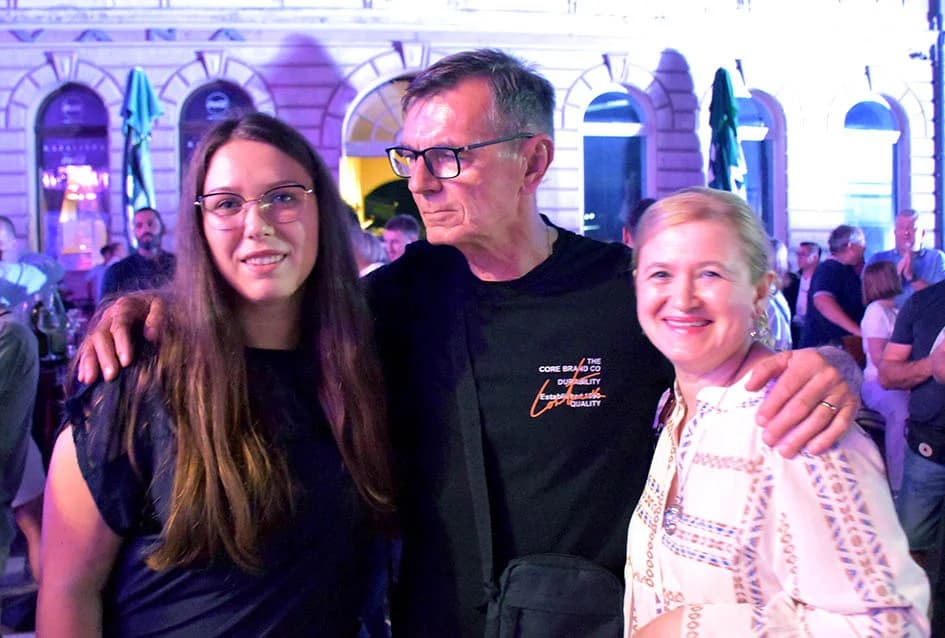 Uz brojne izvođače, tamburaške hitove i nezaboravne melodije nezaboravna večer u čast bogatom glazbenom stvaralaštvu Veljka Valentina Škorvage