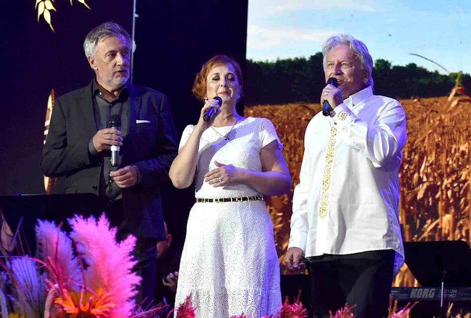 Uz brojne izvođače, tamburaške hitove i nezaboravne melodije nezaboravna večer u čast bogatom glazbenom stvaralaštvu Veljka Valentina Škorvage