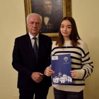 Gradonačelnik Željko Glavić svečano dodjelio učeničke stipendije Grada Požege