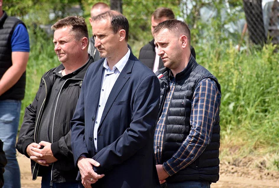 Položen kamen temeljac za Centar za starije osobe u Jakšiću: „Nestrpljivo čekamo novi natječaj, mi smo spremni“