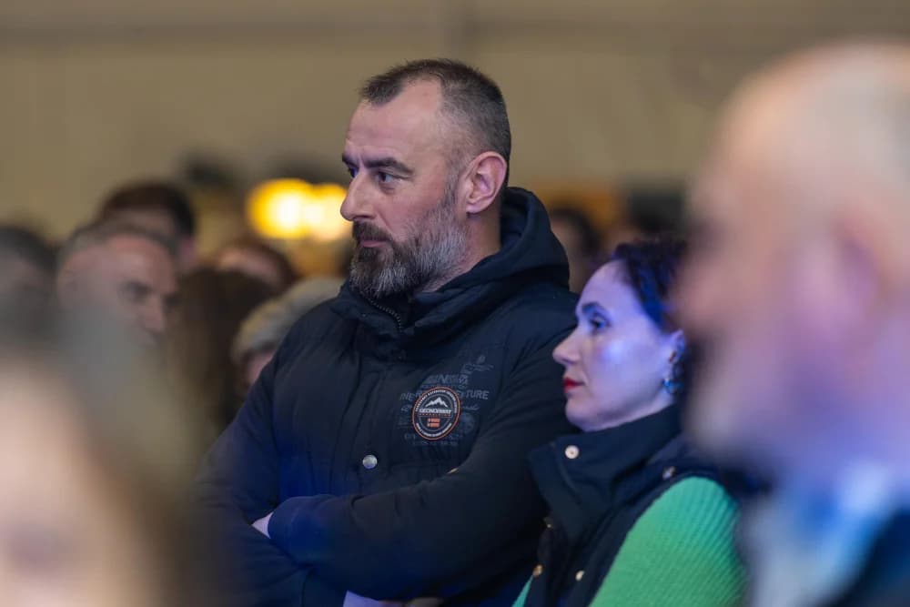 “Čuvajmo običaje zavičaja” u Velikoj: koncert za pamćenje legendarnog Željka Bebeka