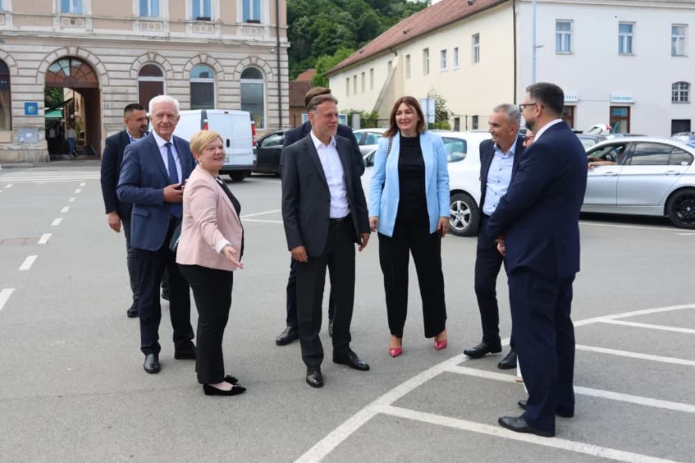 Snažna potpora predsjednika Hrvatskog sabora Gordana Jandrokovića kandidatu za gradonačelnika Požege dr.sc. Borislavu Miličeviću