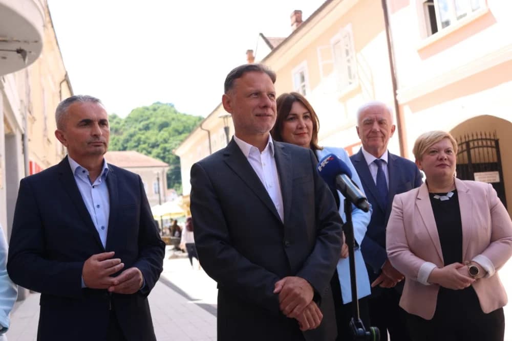 Snažna potpora predsjednika Hrvatskog sabora Gordana Jandrokovića kandidatu za gradonačelnika Požege dr.sc. Borislavu Miličeviću