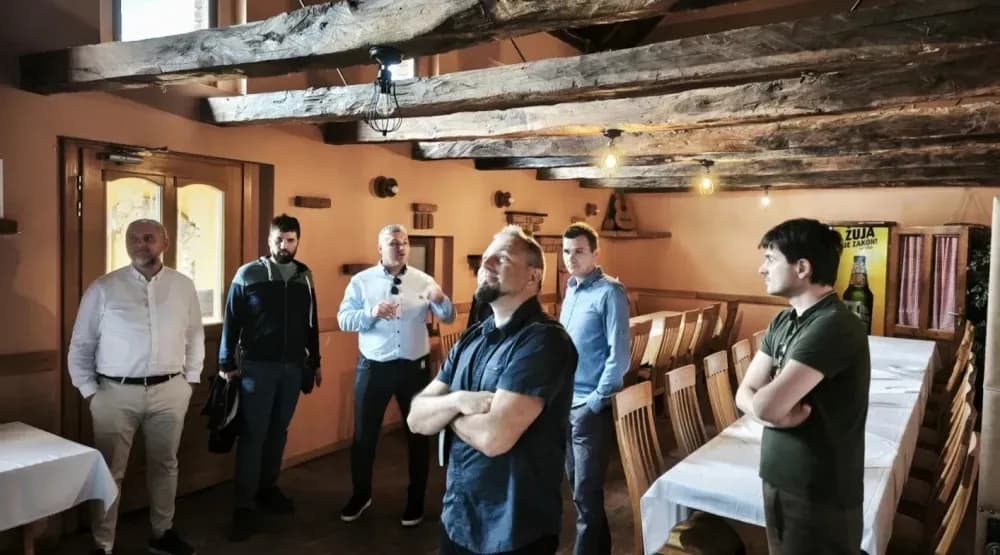 Zlatni lug bio domaćin koordinacijskg sastanka projekta ʼPregled turističkih atrakcija putem proširene stvarnostiʼ
