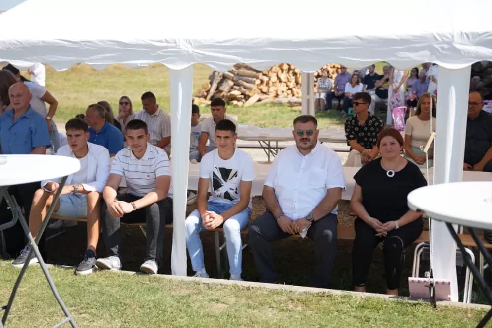 Veliki broj vjernika u Eminovcima proslavio blagdan Velike Gospe