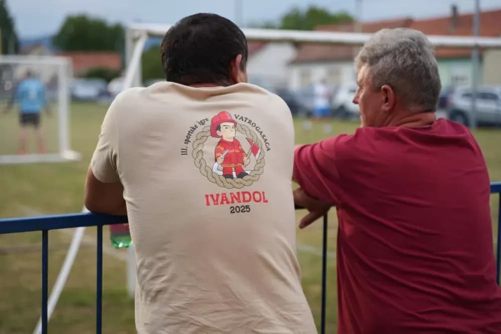 Vatrogasci brestovačkog kraja pokupili pehare na sportskim igrama u Ivandolu