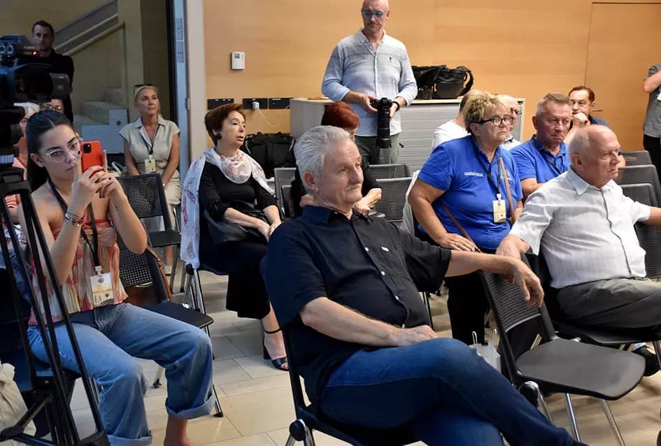 (VELIKA FOTOGALERIJA) Zlatne žice  Slavonije iznjedrile nove tamburaške hitove