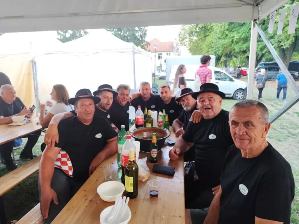 Brestovački ribiči nakon baranjske idu na jakšićku Fišijadu!