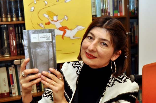 Crnogorci nakon nagrade objavili zbirku stihova Lane Derkač