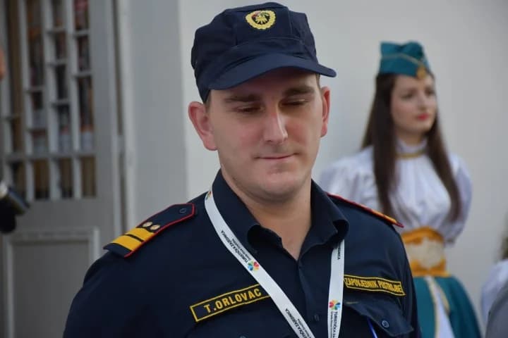 /FOTOGALERIJA/ Bili smo u susjedstvu na otvorenju Novogradiškog ljeta: Sava i Neretva, Slavonija i Bosna i Hercegovina spojene emocijom i pjesmom