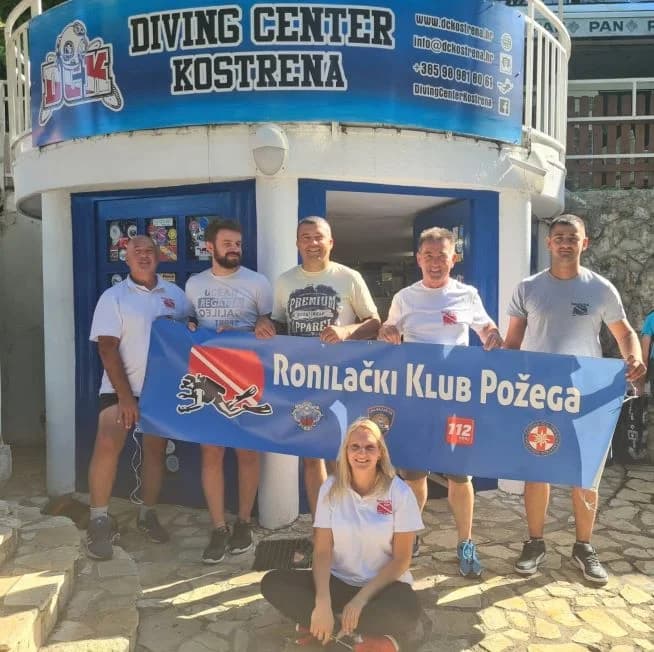 Prva grupa novih članova Ronilačkog kluba Požega dovršila školovanje za R1 zvjezdicu